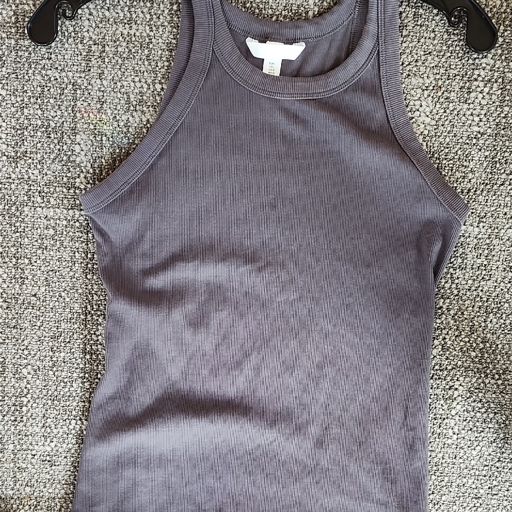 H&M Racer Bavk Ribbed Tee